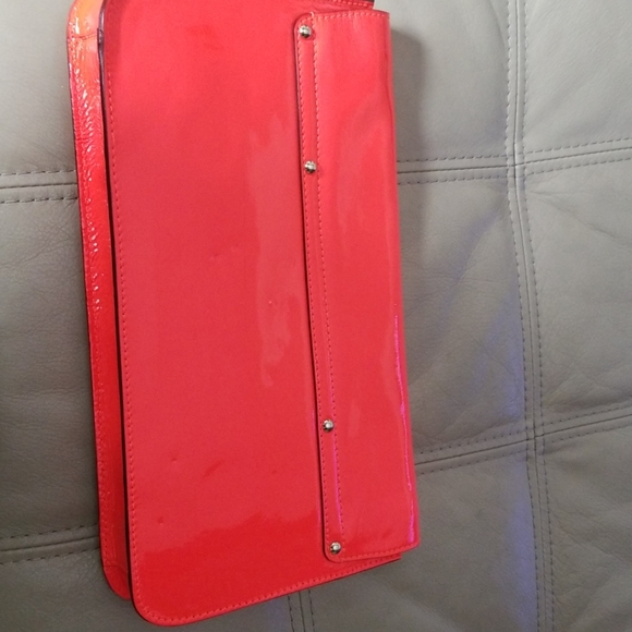 NEW Kate Spade fluorescent coral patent clutch - Picture 2 of 8